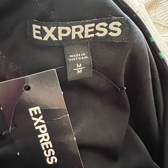 Express Long Sleeve Floral Romper, Medium, NWT - Picture 3 of 5